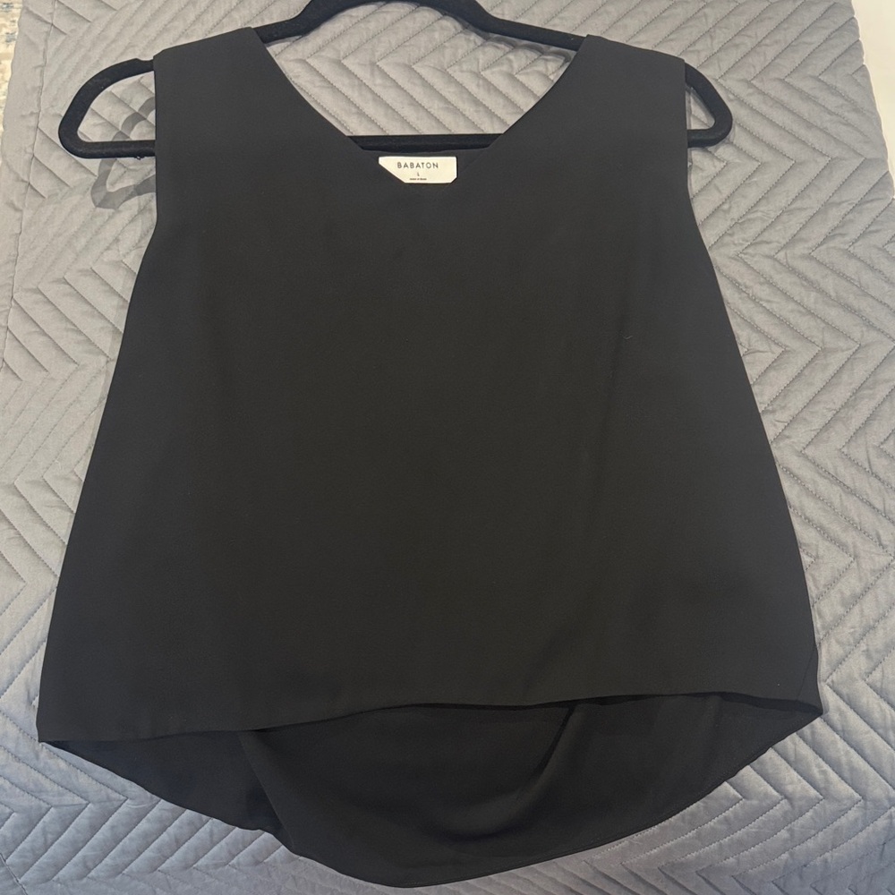 Babaton Classic Black Sleeveless Blouse - worn once, size large